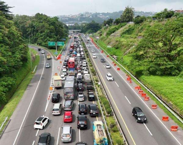 KUIS: Pelabuhan yang Menjadi Jalur Mudik Paling Sibuk Bernama? KUIS: Pelabuhan yang Menjadi Jalur Mudik Paling Sibuk Bernama?