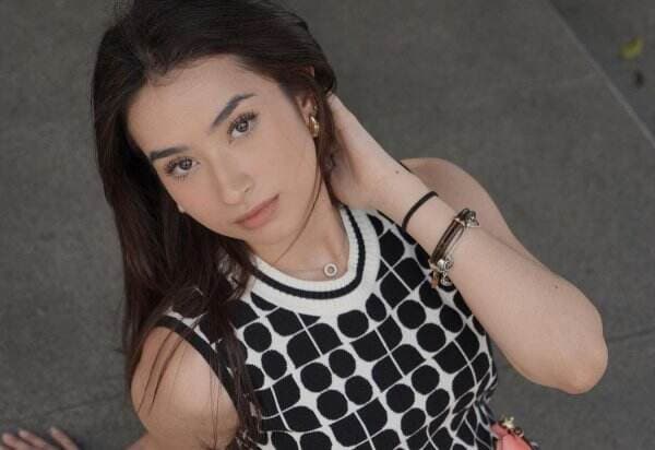 Potret OOTD Nadia Raisya, Pacar Marselino Ferdinan yang Tampil Feminin