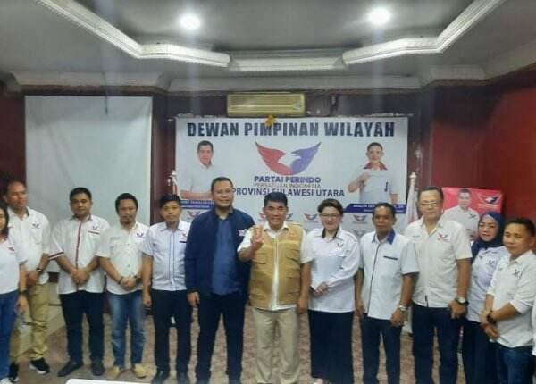 DPP Partai Perindo Serahkan Surat Dukungan ke Pasangan Cagub dan Cawagub Sulut YSK-JVM