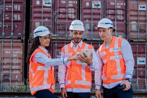 Selamat! PT Pelindo Terminal Petikemas Raih Penghargaan SMK3 dari Kemenaker RI