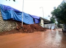 Penampakan Terkini Kondisi Dinding Tol JORR Bintaro Pasca Longsor