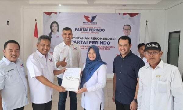 Dukung 10 Calon Kepala Daerah, DPWÂ PerindoÂ Lampung Serahkan Surat B1-KWK