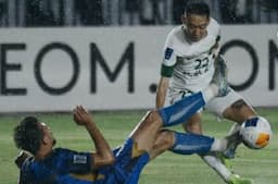 Hasil AFC Champions League 2: Beckham Cetak Gol, Persib Tertinggal dari Zhejiang FC di Babak Pertama