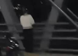  Polisi Selidiki Video Dugaan Wanita Muda Hendak Bunuh Diri di Jembatan Suhat Malang   