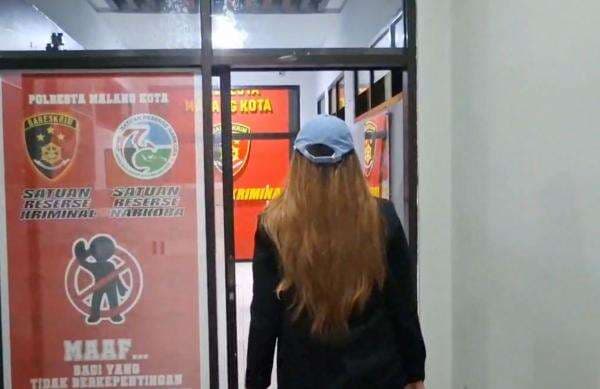 Kasus Pelecehan Seksual Oknum Dokter di Malang, Polisi Buka Aduan Kemungkinan Ada Korban Lain Kasus Pelecehan Seksual Oknum Dokter di Malang, Polisi Buka Aduan Kemungkinan Ada Korban Lain