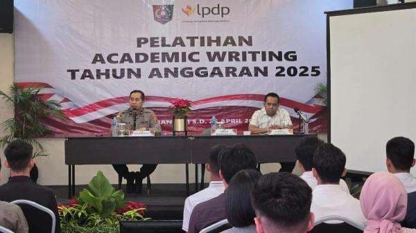 Polri Berkolaborasi Tingkatkan Kompetensi Global hingga Kualitas Personel Polri Berkolaborasi Tingkatkan Kompetensi Global hingga Kualitas Personel