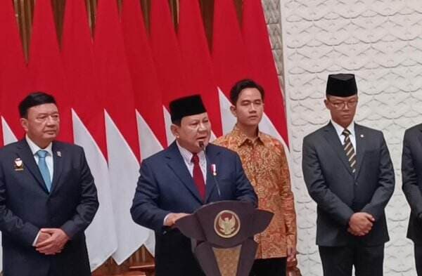 Prabowo Minta Bahan Baku Makan Bergizi Gratis Berasal dari Desa