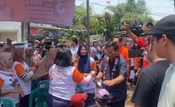  Sapa Warga Kembangan, Pramono Siapkan Penataan Kampung hingga Pemutihan Ijazah