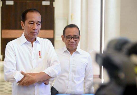Bersejarah, Siapa Tamu Pertama Jokowi di Kantor IKN Hari Ini?"