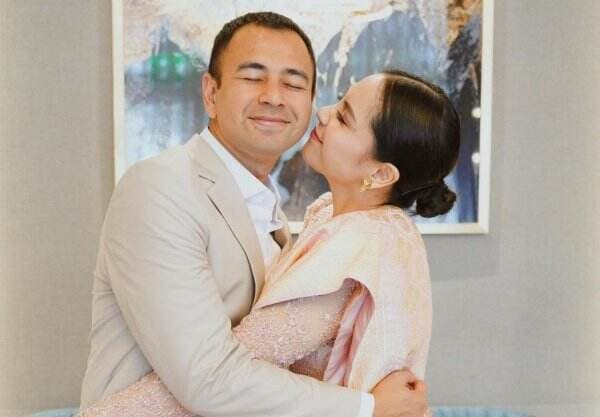 Raffi Ahmad dan Nagita Slavina Pamer Foto Mesra, Bikin Baper