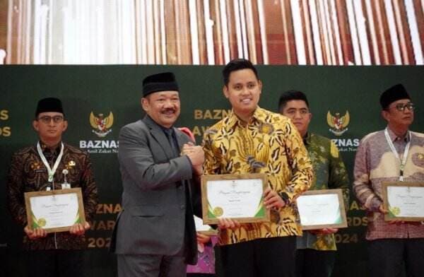 Raih Baznas Awards 2024, Bupati Dico: Berikan Bantuan ke Masyarakat yang Membutuhkan