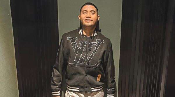 Sudah Minta Maaf, Ini Alasan Rayen Pono Tetap Laporkan Ahmad Dhani Sudah Minta Maaf, Ini Alasan Rayen Pono Tetap Laporkan Ahmad Dhani