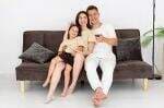 Rekomendasi Sofa Minimalis Murah untuk Ruang Keluarga, Dijamin Bikin Betah dan Nyaman
