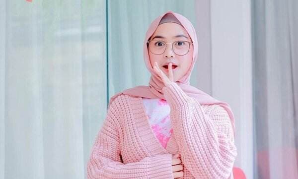 Ria Ricis Blakblakan Bertemu Host Pria yang Pernah Mencibirnya