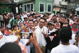 Pramono Ingin Bangun Hunian di Atas Kantor Camat Hingga Sekolah, Kang Emil: Paling Realistis Membangun di Atas Pasar