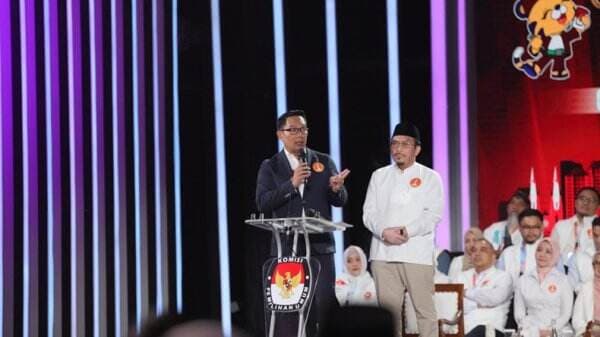 Ridwan Kamil Kenang Nasihat Orang Tuanya: Niatkan Kekuasaan untuk Ibadah dan Melayani