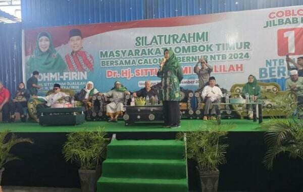 Ulama Sepuh &amp; Ribuan Warga 21 Kecamatan Lombok Timur Kukuhkan Dukungan untuk Rohmi-Firin