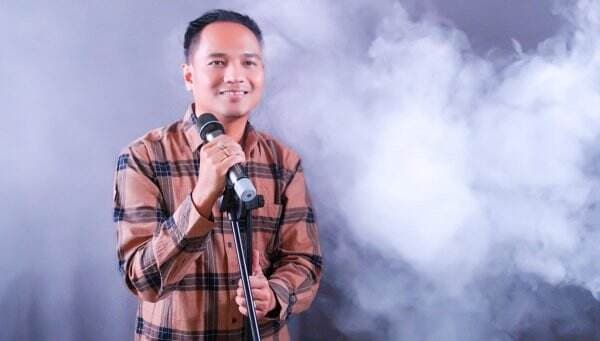 Roland Judita dan Kecintaannya pada Lagu Mandarin