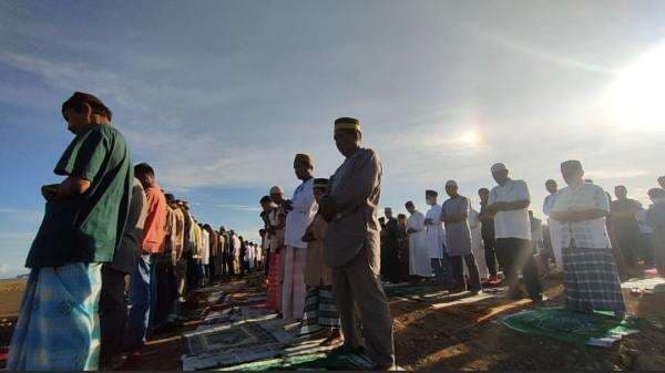 5 Cara Nabi Muhammad Rayakan Lebaran, Jadi Tradisi yang Ditiru Umat Muslim 5 Cara Nabi Muhammad Rayakan Lebaran, Jadi Tradisi yang Ditiru Umat Muslim