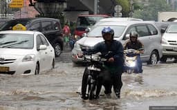 Sejumlah Titik Genangan Banjir di Jakarta Timur Dilaporkan Surut