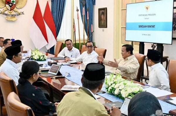 Sekolah Rakyat Butuh 60.000 Guru!