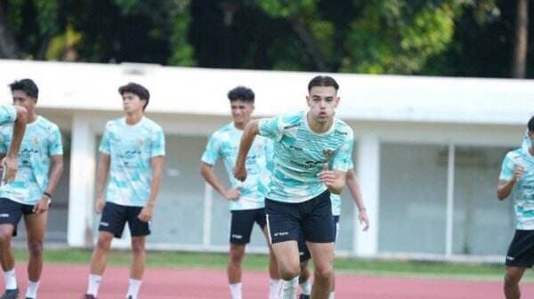 Sepakat dengan Shin Tae-yong, Indra Sjafri nilai Jens Raven Masih Butuh Waktu untuk Main di Timnas Indonesia Senior