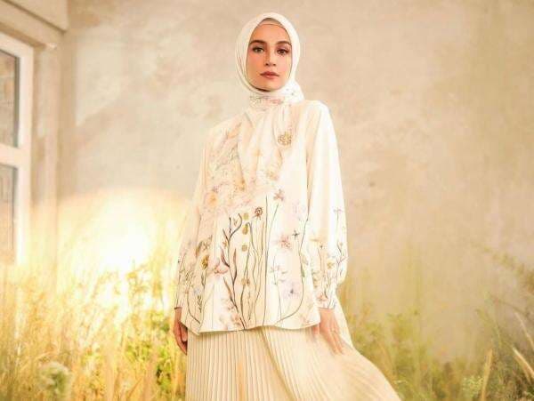 Inspirasi Model Baju Lebaran Timeless ala Selebritis yang Bisa Dipakai Kapan Saja Inspirasi Model Baju Lebaran Timeless ala Selebritis yang Bisa Dipakai Kapan Saja