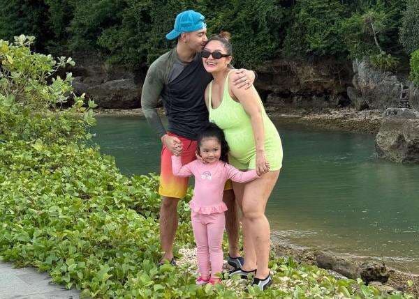 Curhat Siti Badriah Alami Body Shaming saat Hamil, Sempat Merasa Insecure Curhat Siti Badriah Alami Body Shaming saat Hamil, Sempat Merasa Insecure