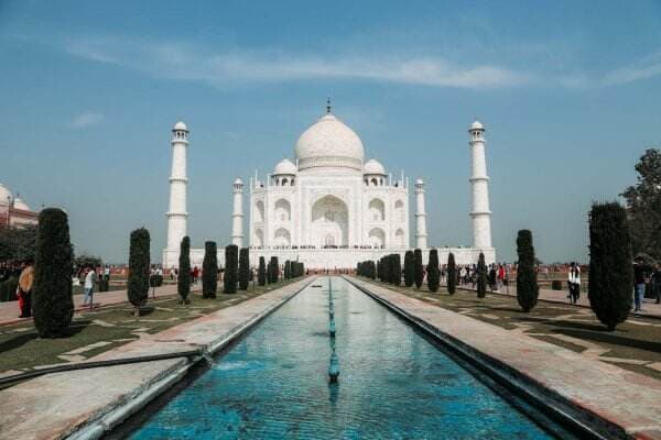 Kota Agra Diguyur Hujan Deras, Taj Mahal Kebanjiran