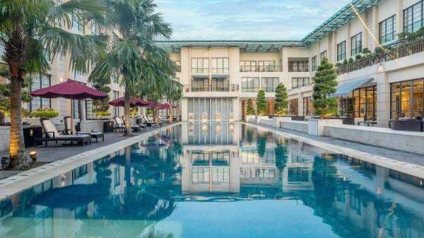 5 Tempat Staycation di Medan, Nyaman dan Strategis untuk Liburan Seru! 5 Tempat Staycation di Medan, Nyaman dan Strategis untuk Liburan Seru!