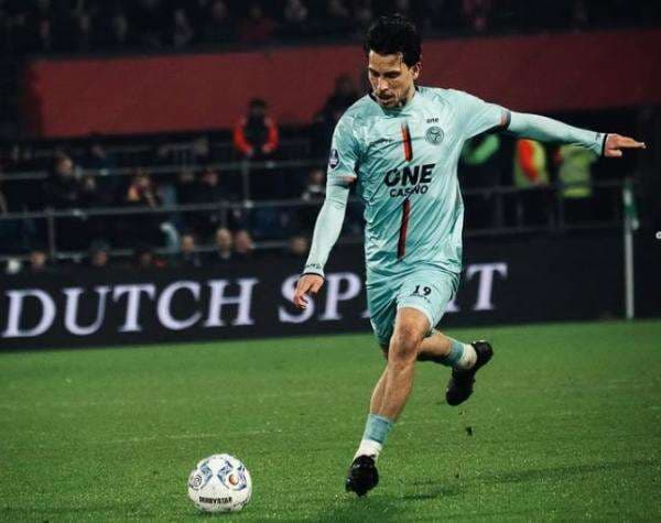 Hasil SC Heerenveen vs Almere City di Liga Belanda 2024-2025: Meski Kalah, Thom Haye Miliki Statistik Ciamik Hasil SC Heerenveen vs Almere City di Liga Belanda 2024-2025: Meski Kalah, Thom Haye Miliki Statistik Ciamik