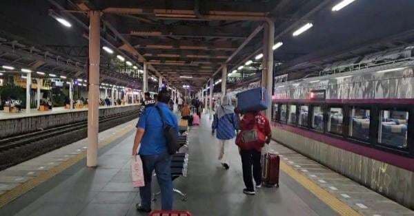 KAI Catat 2 Juta Penumpang Selama Periode Mudik Lebaran 2025 KAI Catat 2 Juta Penumpang Selama Periode Mudik Lebaran 2025