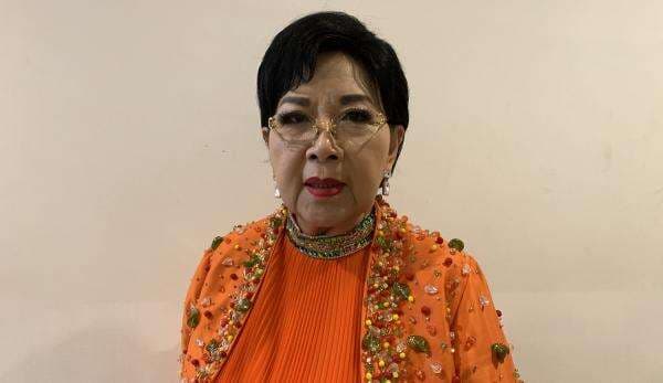 Titiek Puspa Ajarkan Ilmu Damai ke Cucu: Harus Mudah Memaafkan Orang Titiek Puspa Ajarkan Ilmu Damai ke Cucu: Harus Mudah Memaafkan Orang