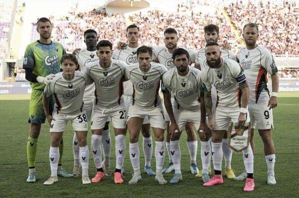 Pelatih Venezia Percaya Diri Jay Idzes Cs Bertahan di Liga Italia Musim Depan Pelatih Venezia Percaya Diri Jay Idzes Cs Bertahan di Liga Italia Musim Depan