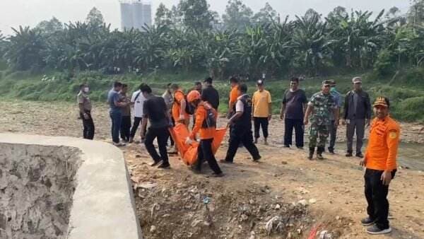 Terkuak! Ternyata Ada 11 Orang yang Nyebur ke Kali Bekasi saat Dikejar Polisi