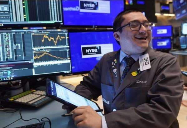 Wall Street Ditutup Menguat dengan S&P Melesat Ditopang Saham Teknologi Wall Street Ditutup Menguat dengan S&P Melesat Ditopang Saham Teknologi
