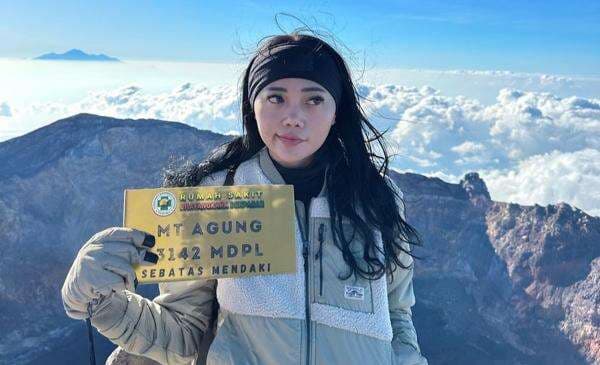 Jawaban Tegas Wendy Walters saat Disindir Childfree ketika Menikah dengan Reza Arap Jawaban Tegas Wendy Walters saat Disindir Childfree ketika Menikah dengan Reza Arap