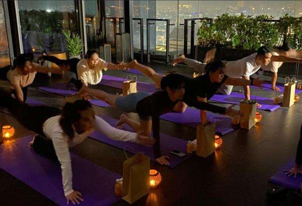 Sensasi Yoga Bersama Park Hyatt Jakarta di Momen Earth Hour 2025 Sensasi Yoga Bersama Park Hyatt Jakarta di Momen Earth Hour 2025