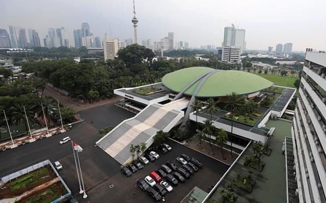 Ingatkan Kemenhaj Soal Kenaikan Biaya Penerbangan Haji 2026 Pakai Uang Negara, Begini Kata DPR Ingatkan Kemenhaj Soal Kenaikan Biaya Penerbangan Haji 2026 Pakai Uang Negara, Begini Kata DPR