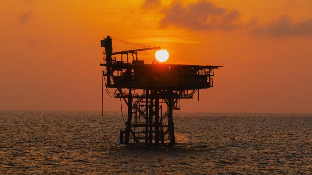 Mencari Saham Potensi Cuan di Tengah Gejolak Harga Minyak Global Mencari Saham Potensi Cuan di Tengah Gejolak Harga Minyak Global