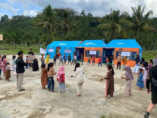 BNI Jangkau Aceh, Salurkan Seragam Sekolah hingga Sarana Trauma Healing BNI Jangkau Aceh, Salurkan Seragam Sekolah hingga Sarana Trauma Healing