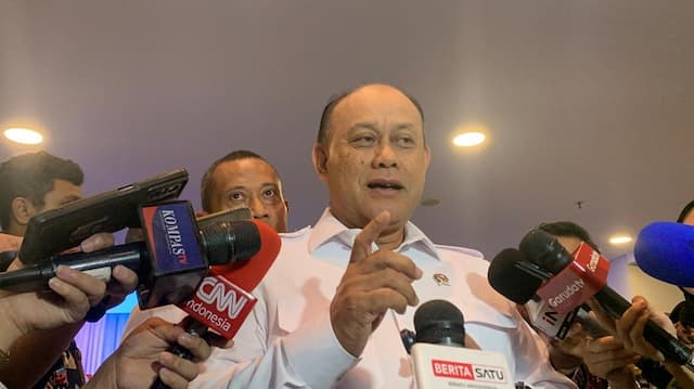 Kepala BGN Sebut Motor Listrik Akan Didistribusikan ke SPPG di Daerah yang Sulit Kepala BGN Sebut Motor Listrik Akan Didistribusikan ke SPPG di Daerah yang Sulit