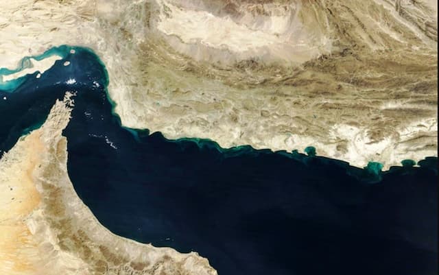 Dua Tanker Pertamina Masih Tertahan di Selat Hormuz, Ini Kata Dubes Iran Dua Tanker Pertamina Masih Tertahan di Selat Hormuz, Ini Kata Dubes Iran