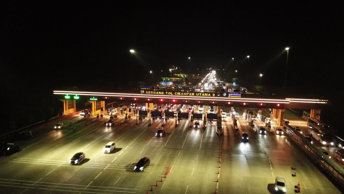 One Way Nasional KM 70 hingga KM 414 Masih Diberlakukan, One Way Lokal Semarang Dihentikan One Way Nasional KM 70 hingga KM 414 Masih Diberlakukan, One Way Lokal Semarang Dihentikan