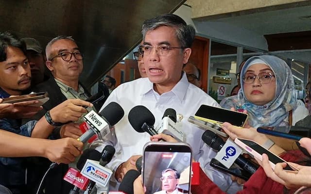 Menaker Akan Pangkas Anggaran Perjalanan Dinas hingga Adminstratif Kementerian Menaker Akan Pangkas Anggaran Perjalanan Dinas hingga Adminstratif Kementerian