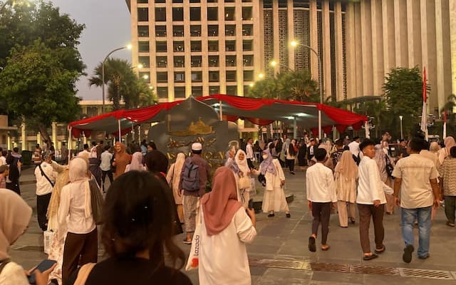 Salat Iduladha, Ribuan Jamaah Mulai Padati Masjid Istiqlal Salat Iduladha, Ribuan Jamaah Mulai Padati Masjid Istiqlal
