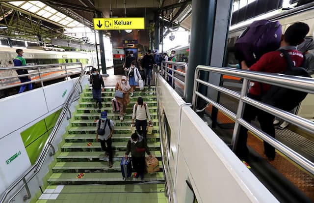 Libur Jumat Agung, KAI Daop 1 Layani 65 Ribu Penumpang Libur Jumat Agung, KAI Daop 1 Layani 65 Ribu Penumpang