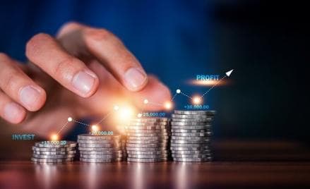 Bos Trimegah Sekuritas (TRIM) Diam-Diam Borong 47 Juta Saham Bos Trimegah Sekuritas (TRIM) Diam-Diam Borong 47 Juta Saham