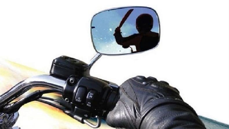 Teror Geng Motor Gunakan Panah di Makassar Terekam CCTV, Polisi Kantongi Identitas Pelaku Teror Geng Motor Gunakan Panah di Makassar Terekam CCTV, Polisi Kantongi Identitas Pelaku