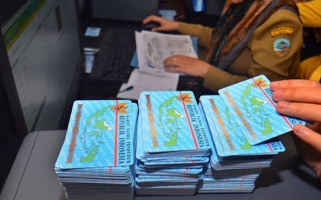 Penjelasan Disdukcapil Cianjur soal Heboh Denda Kehilangan E-KTP Penjelasan Disdukcapil Cianjur soal Heboh Denda Kehilangan E-KTP